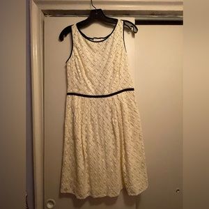 À Ralph Lauren off white dress, size 6p